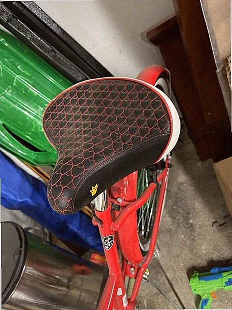 Schwinn 26in Cruiser Bike Red/Black 1-Speed Coaster Brake w/ Kickstand